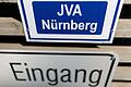 Justizvollzugsanstalt Nürnberg       -  Die Staatsanwaltschaft Nürnberg-Fürth ermittelt nach Vorwürfen gegen die JVA Nürnberg. (Archivbild)