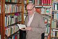 Viele Bücher hat er geschrieben, von unzähligen Büchern war er in seinem Arbeitszimmer umgeben: Der Schriftsteller und Kirchenkritiker Karlheinz Deschner wäre am 23. Mai 100 Jahre alte geworden.
