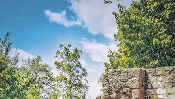Überreste aus dem Mittelalter: Eine Hinterindien.de-Tour führt zur Ruine Bramberg.