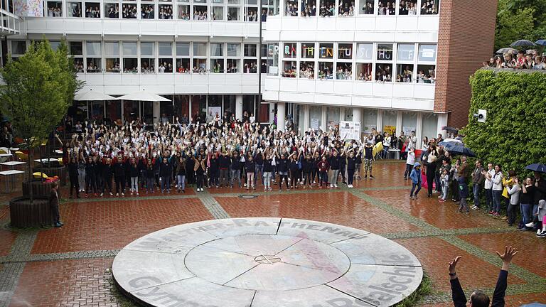 Walther-Rathenau-Schulen, Schulfest, Schließung Walther-Rathenau-Schulen, Protest