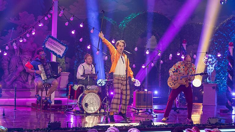 Auch im letzten Jahr rockten Gankino Circus die Bühne.