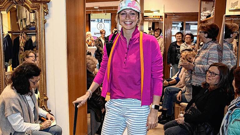 Ein Golf-Outfit wurde bei &bdquo;Betty Friedel&ldquo; präsentiert.Alle Fotos: Wolfgang Dehm