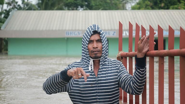 Tropensturm &bdquo;Trami&rdquo; - Philippinen       -  Manche Betroffene sind bisher nicht erreichbar.