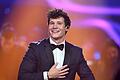 Wincent Weiss       -  Wincent Weiss will sein privates Umfeld vor übergriffigen oder fiesen Kommentaren online schützen. (Archivbild)