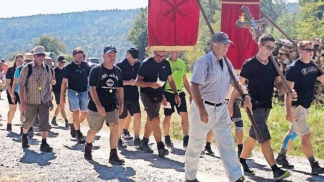 Die Wallfahrergruppe aus Poppenroth war wieder unterwegs zum Kreuzberg. Es war die 280. Wallfahrt.       -  Die Wallfahrergruppe aus Poppenroth war wieder unterwegs zum Kreuzberg. Es war die 280. Wallfahrt.