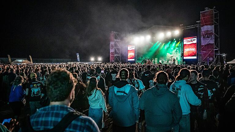 Das Mission Ready Festival 2024 steigt im Eventzentrum Strohofer in Geiselwind. Vor einem Jahr fand die Veranstaltung (hier im Bild) noch am Flugplatz Giebelstadt statt.