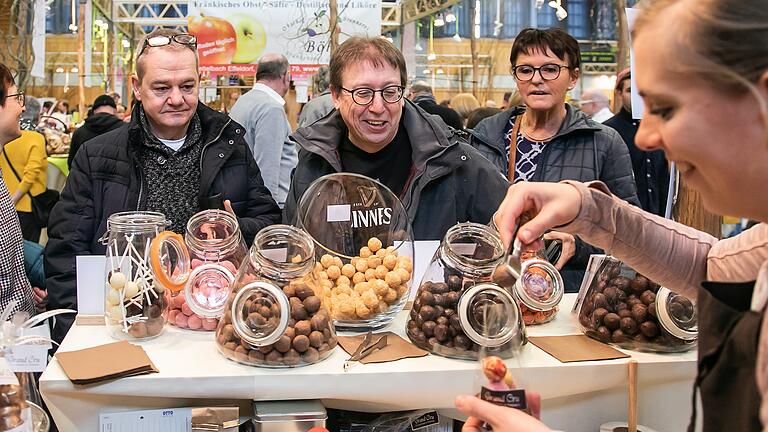 Unbeschwert bummeln ließ sich Anfang März 2020 noch auf der Feinschmeckermesse in Iphofen. Kurz darauf kam der erste Lockdown.