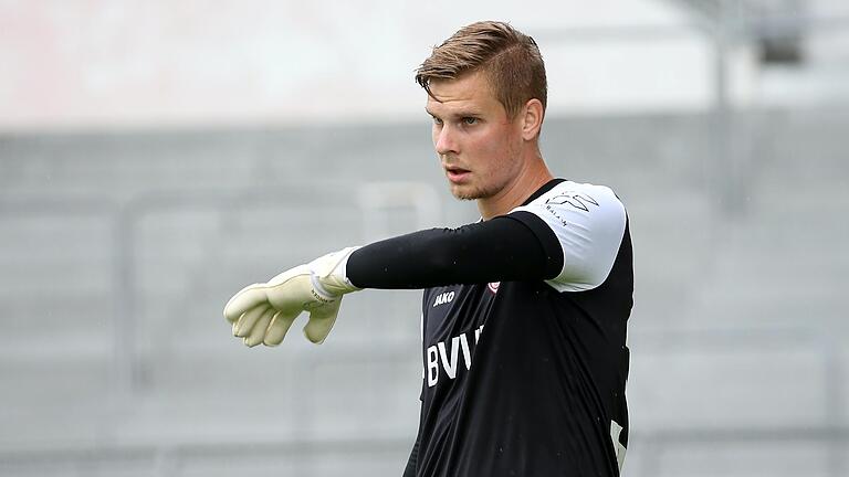 Kommt er als Feldspieler zum Einsatz? Kickers-Ersatztorhüter Eric Verstappen.
