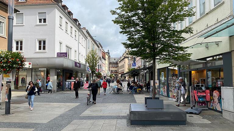 Nicht nur Corona hat die Innenstadt und die Händler in Schweinfurt vor große Probleme gestellt. Was kann die Stadt tun, um immer mehr Leerstand und eine Verödung der Innenstadt zu verhindern? Nicht nur Corona hat die Innenstadt und die Händler in Schweinfurt vor große Probleme gestellt. Was kann die Stadt tun, um immer mehr Leerstand und eine Verödung der Innenstadt zu verhindern?