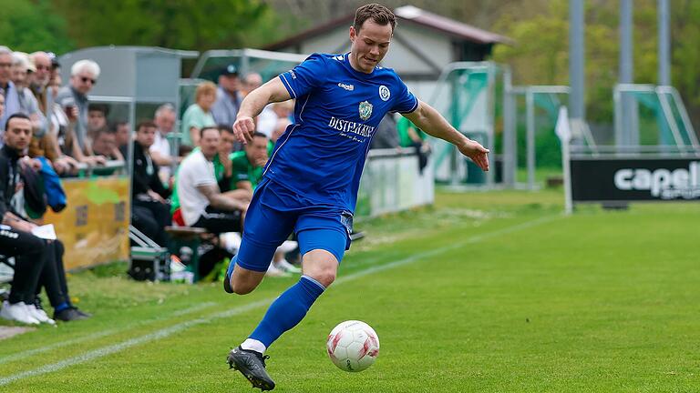 Marc Hänschke ist einer von sieben Abgängen beim Bayernligisten FV 04 Würzburg nach dieser Saison. Der 30-Jährige wechselt nach Informationen dieser Redaktion zum Fußball-Regionalligisten FC 05 Schweinfurt. Marc Hänschke ist einer von sieben Abgängen beim Bayernligisten FV 04 Würzburg nach dieser Saison. Der 30-Jährige wechselt nach Informationen dieser Redaktion zum Fußball-Regionalligisten FC 05 Schweinfurt.