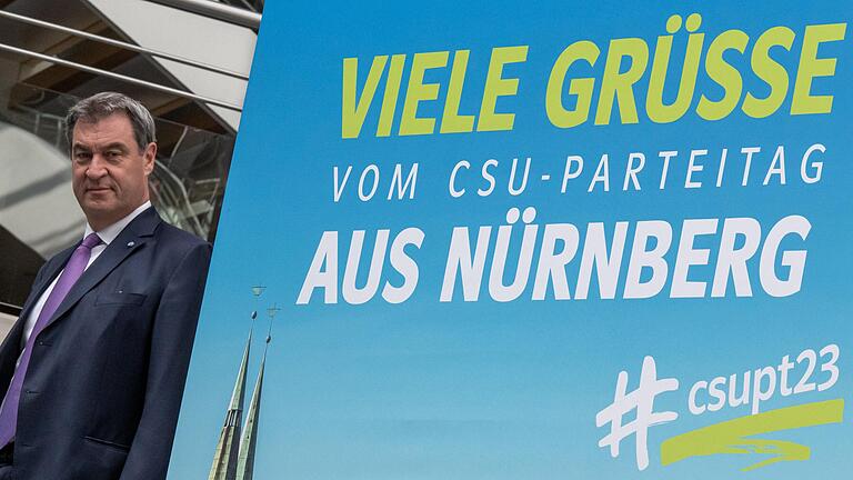 Bislang macht die Berliner Ampel Markus Söder den Landtagswahlkampf leicht. Recht vage bleibt dagegen bisher, wohin der CSU-Chef nach einem Wahlsieg im Herbst mit Bayern will. Bislang macht die Berliner Ampel Markus Söder den Landtagswahlkampf leicht. Recht vage bleibt dagegen bisher, wohin der CSU-Chef nach einem Wahlsieg im Herbst mit Bayern will.