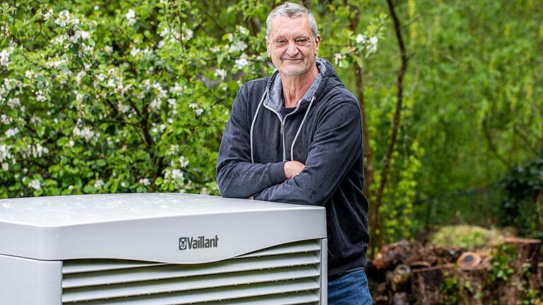 Seit knapp 10 Jahren hat Jürgen Duba auf die Wärmepumpe umgestellt mit der er sein Haus und das seiner Mieter warmhält.
