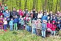 Hilfe für die Haselmaus: Zahlreiche Kinder und Erwachsene informierten sich über die Entwicklung des Projekts &bdquo;Auf der Suche nach der Haselmaus&ldquo; und halfen mit.