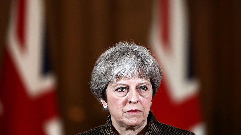 TOPSHOT-BRITAIN-SYRIA-CONFLICT-STRIKES       -  Die britische Premierministerin Theresa May