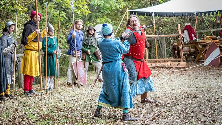 Die Schaukämpfe sind immer ein Highlight bei den Botenlauben-Festspielen. Die Schaukämpfe sind immer ein Highlight bei den Botenlauben-Festspielen.
