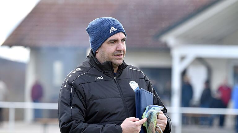 Martin Beck (im Bild) trainiert aktuell noch den Kreisligisten TSV Trappstadt und wird zur kommenden Saison Co-Trainer beim Regionalligisten TSV Aubstadt.