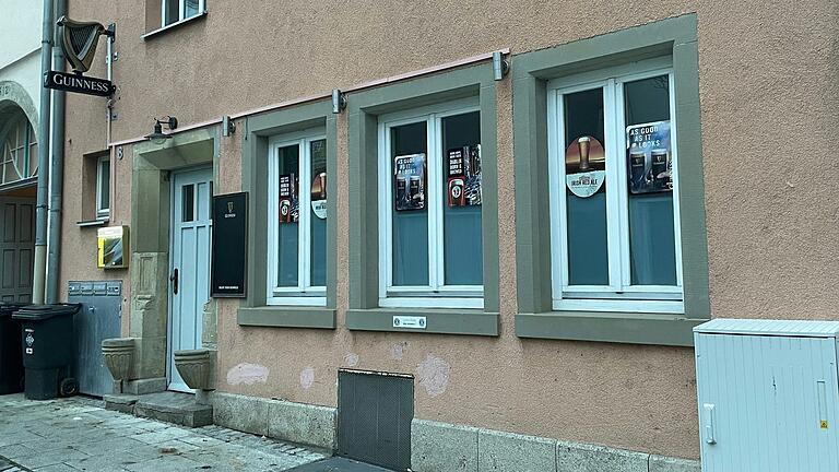 Hier fließt kein Guiness mehr: Das Aura – Irish Pub in der Roßmarktstraße am Rand der Bad Neustädter Innenstadt ist seit dem 1. Oktober geschlossen.