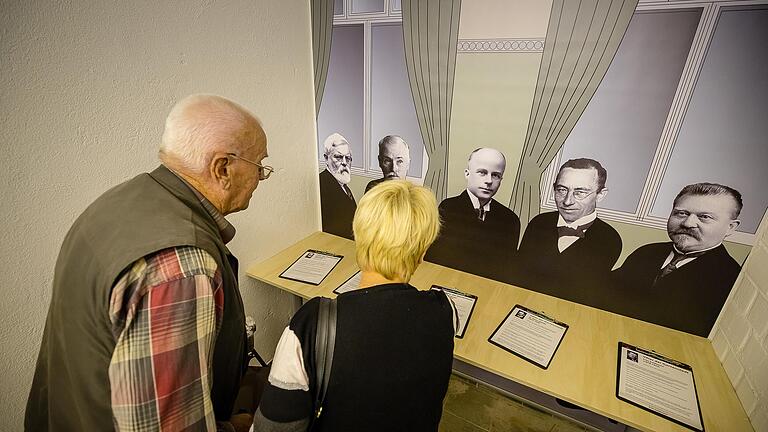 Impressionen von der Ausstellungseröffnung der 'Made in SW' im Bunker an der Blauen Leite.