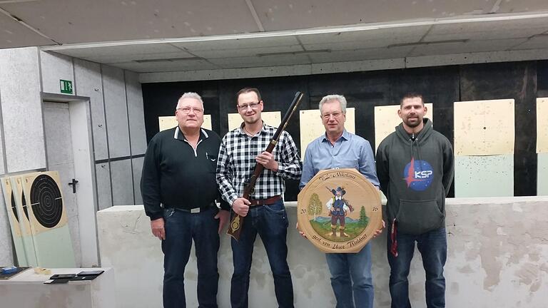 Auf dem Foto sind von links: Günter Fröhlich, Alexander Volkamer, Willi Weber und André Günther. Foto: Margarethe Fröhlich       -  Auf dem Foto sind von links: Günter Fröhlich, Alexander Volkamer, Willi Weber und André Günther. Foto: Margarethe Fröhlich