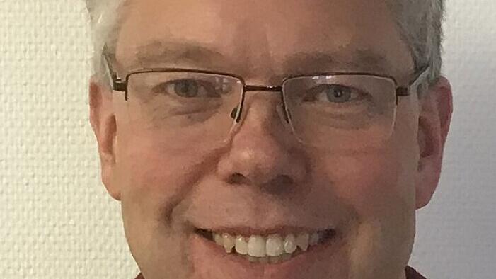 Dr. MichaelBedö Dr. MichaelBedö