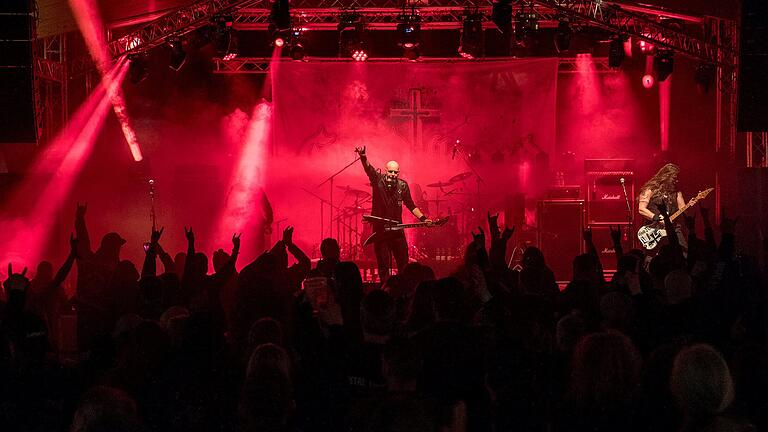 Längst Kult: Mit einem Besuch des Metal Franconia Festivals läuten viele Headbanger den Beginn der Festival-Saison ein. (Archivbild)