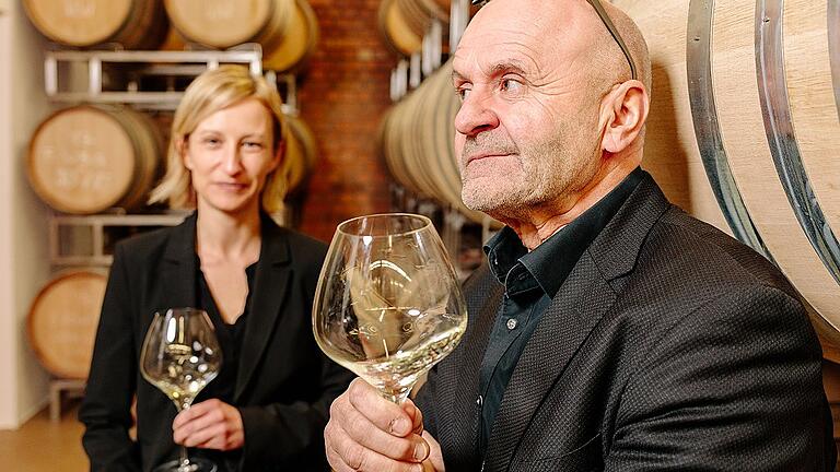 Arbeiten für den perfekten Moment im Glas: Sandra und Horst Sauer. Arbeiten für den perfekten Moment im Glas: Sandra und Horst Sauer.