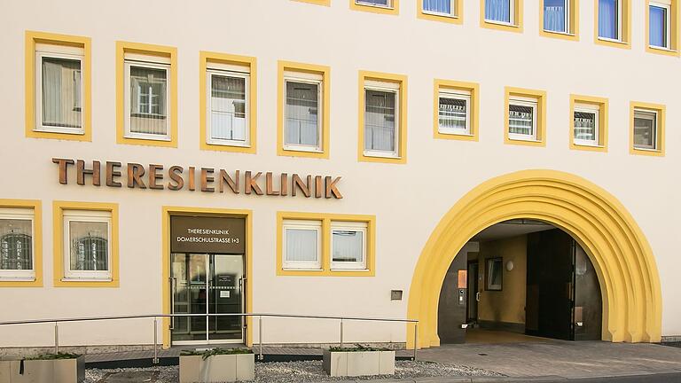 Die Theresienklinik gehört zum großen Komplex der Kongregation der Erlöserschwestern an ihrem Stammsitz in Würzburg.