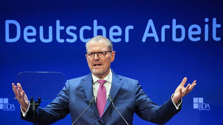 Rainer Dulger.jpeg       -  Der deutsche Arbeitgeber-Präsident Rainer Dulger macht sich ernsthaft Sorgen um den Standort Deutschland.