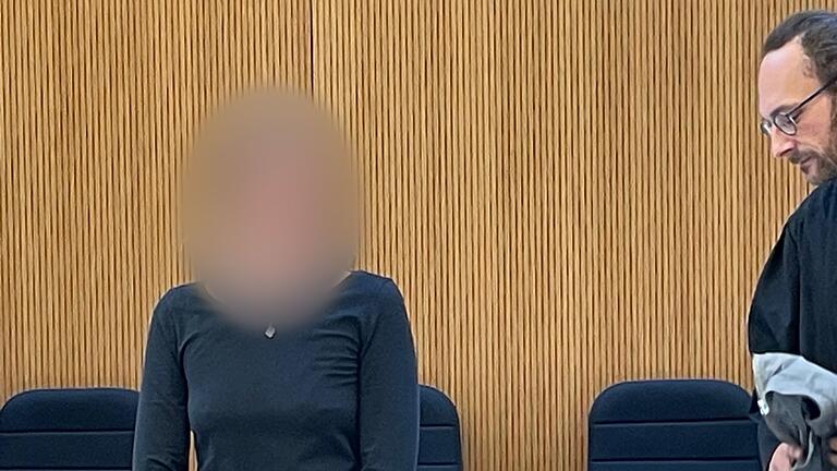 Prozessauftakt gegen Linksextremistin       -  Hanna S. ist die erste Angeklagte in einem Strafverfahren im &bdquo;Budapest-Komplex&rdquo; in Deutschland.