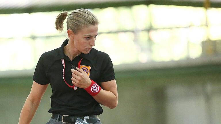 Kampfleiterin Ramona Scherer bei einem internationalen Einsatz.