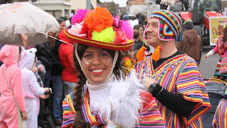 Die Faschingsgruppe Kunterbunt entführte nach Peru.