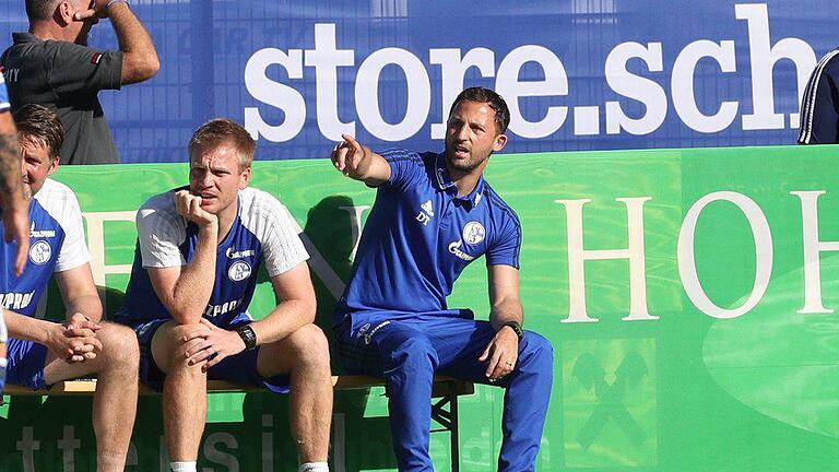 Domenico Tedesco       -  Schalke-Trainer Domenico Tedesco steht beim BFC Dynamo vor seinem Pflichtspiel-Debüt.