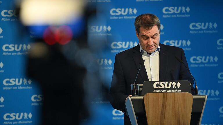 Der bayerische Ministerpräsident und CSU-Chef Markus Söder gab am Dienstagmittag ein Statement ab: Er werde Armin Laschet als Kanzlerkandidaten der Union akzeptieren. Der bayerische Ministerpräsident und CSU-Chef Markus Söder gab am Dienstagmittag ein Statement ab: Er werde Armin Laschet als Kanzlerkandidaten der Union akzeptieren.