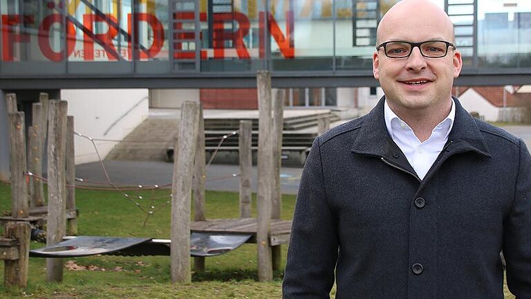 mun-tm-kastl - Michael Kastl ist der neue Bürgermeister von Münnerstadt. mun-tm-kastl - Michael Kastl ist der neue Bürgermeister von Münnerstadt.