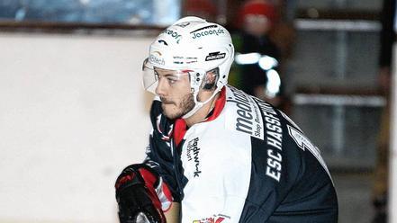 Sechs Spiele, zwei Tore, sechs Assists: Keine Frage: der 18-jährige Vojtech Potocky hat sich bislang als gute Verstärkung der &bdquo;Hawks&ldquo; erwiesen. Am Sonntagabend gegen die &bdquo;Wölfe&ldquo; des ESC Vilshofen will der junge Tscheche wieder dazu beitragen, dass die Siegesserie in der Abstiegsrunde ausgebaut wird.