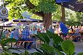 Das Kulinarik-Magazin Falstaff hat 2024 der Marktheidenfelder Biergarten der Martinsbräu am Main zu einem der drei schönsten Biergärten in Bayern gekürt.