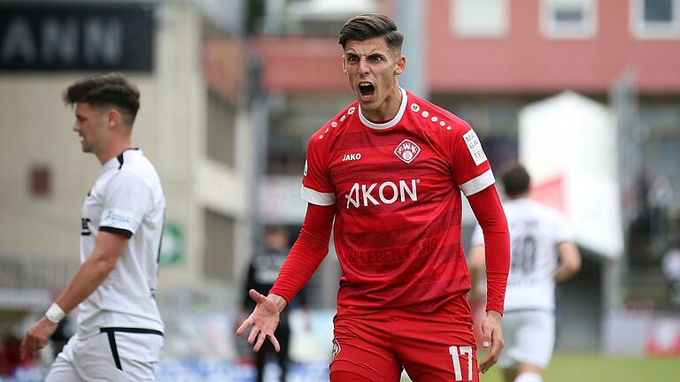 Mit voller Motivation in die Aufstiegsspiele: Ivan Franjic will die Würzburger Kickers in den nächsten Wochen in die 3. Liga führen.