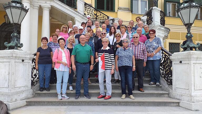 Die Bürgerreise der FW/FB-Freie Wähler führte die Reisegruppe nach Wien.