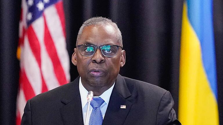 Ukraine-Kontaktgruppe - US-Verteidigungsminister Lloyd Austin hat zu dem Treffen der Ukraine-Kontaktgruppe geladen. (Archivbild) Ukraine-Kontaktgruppe - US-Verteidigungsminister Lloyd Austin hat zu dem Treffen der Ukraine-Kontaktgruppe geladen. (Archivbild)