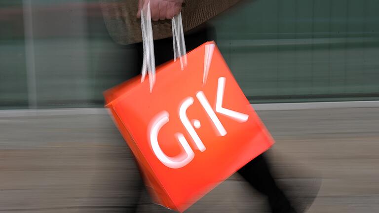 Konsumklima       -  Die Menschen in Deutschland haben zuletzt weniger gekauft. Das Konsumklima hat einen deutlichen Dämpfer erhalten.