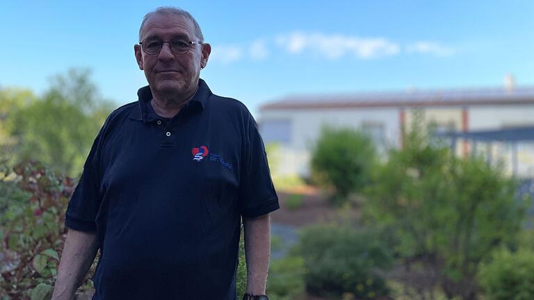 Gastroenterologe und Internist Ulf Racké gab nach 30 Jahren aus Altersgründen seine Praxis in Bad Neustadt auf. Gastroenterologe und Internist Ulf Racké gab nach 30 Jahren aus Altersgründen seine Praxis in Bad Neustadt auf.