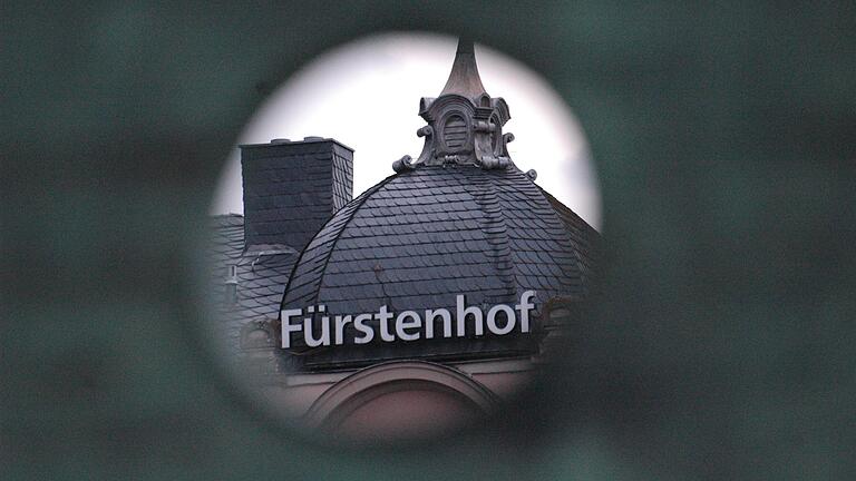 Wie geht es mit dem Fürstenhof weiter. Der Stadtrat reagierte zu neuen Plänen erst einmal zurückhaltend. Wie geht es mit dem Fürstenhof weiter. Der Stadtrat reagierte zu neuen Plänen erst einmal zurückhaltend. 