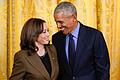 Kamala Harris und Barack Obama       -  Barack Obama hat sich ein paar Tage Zeit gelassen, bis er sich nun öffentlich hinter die Kandidatur von Kamala Harris stellte. (Archivbild)