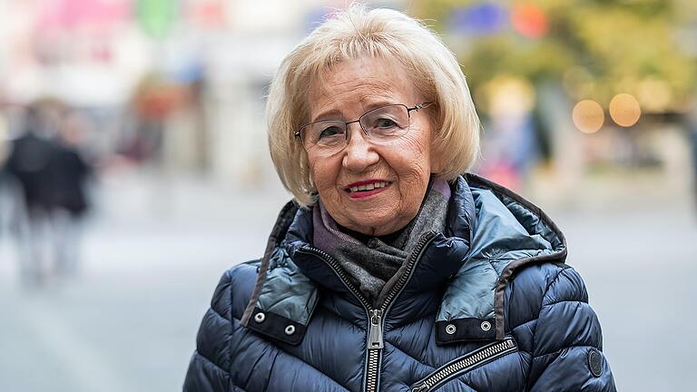 Ursula Koch aus Würzburg war mit Barbara Stamm über Jahrzehnte hinweg befreundet. Ursula Koch aus Würzburg war mit Barbara Stamm über Jahrzehnte hinweg befreundet.