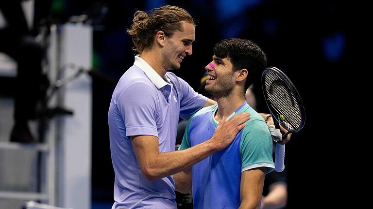 ATP-World Tour Finals in Turin       -  Anders als beim verlorenen French-Open-Finale setzte sich Zverev diesmal gegen Alcaraz durch.