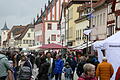 Trotz des durchwachsenen Wetters fanden viele Besucher den Weg zur Zukunftsmesse in der Haßfurter Innenstadt.