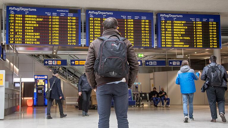 Wohin geht's? Der Flughafen Nürnberg setzt auf eine Mischung aus Städteverbindungen für Geschäftsreisende und Angebote für Urlauber.