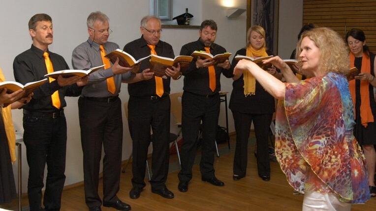 Die Gesangsoase lädt unter Leitung von Claudia Bähr in die evangelische Kirche in Wachbach zum Konzert. Die Gesangsoase lädt unter Leitung von Claudia Bähr in die evangelische Kirche in Wachbach zum Konzert.