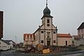 Um den Neubau der Waldfensterer Kirche ranken sich diverse Gerüchte. Foto: Johannes Schlereth       -  Um den Neubau der Waldfensterer Kirche ranken sich diverse Gerüchte. Foto: Johannes Schlereth