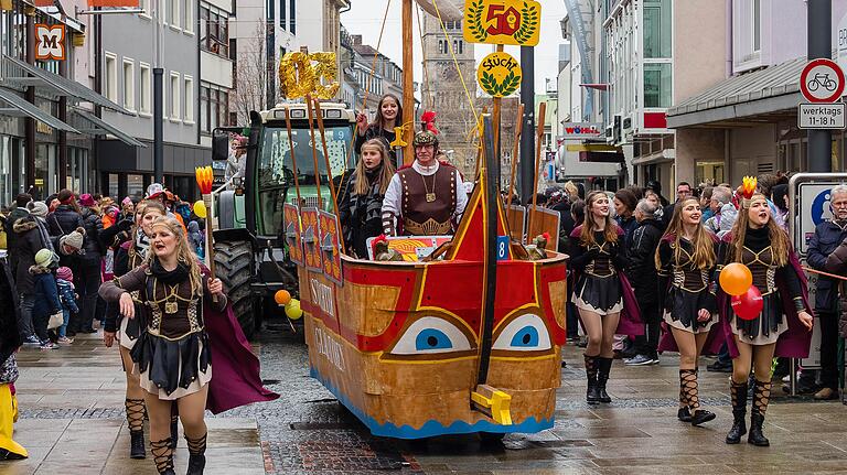 Da ist richtig Party: Beim Schweinfurter Faschingsumzug werden über 10 000 Besucher erwartet.&nbsp;